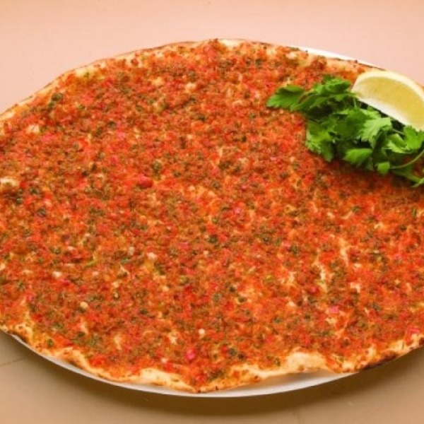 Acılı Lahmacun