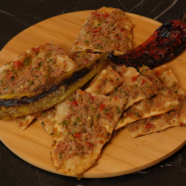 Bıçak Arası Etli Ekmek