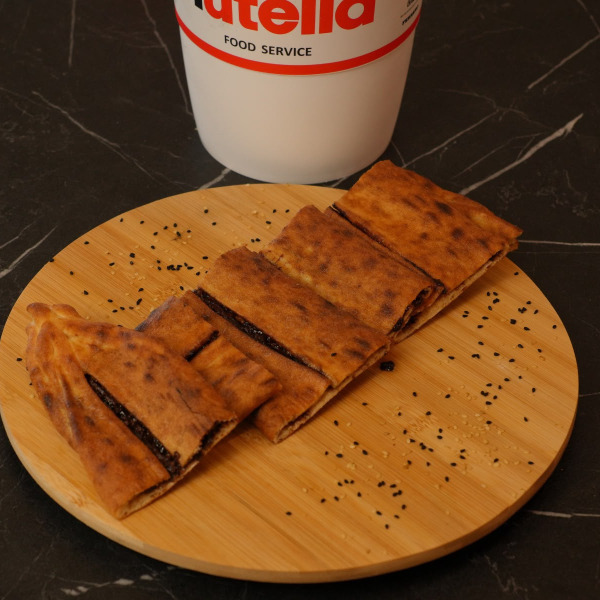 Nutellalı Pide