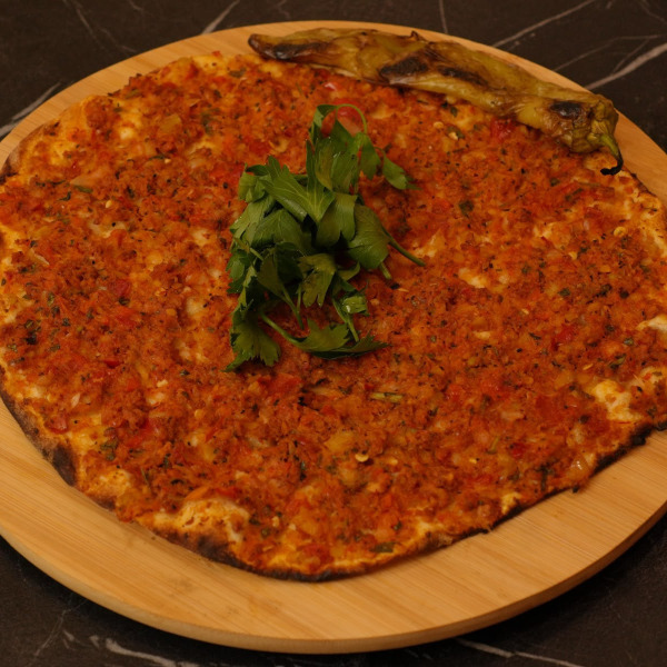 Sade Lahmacun